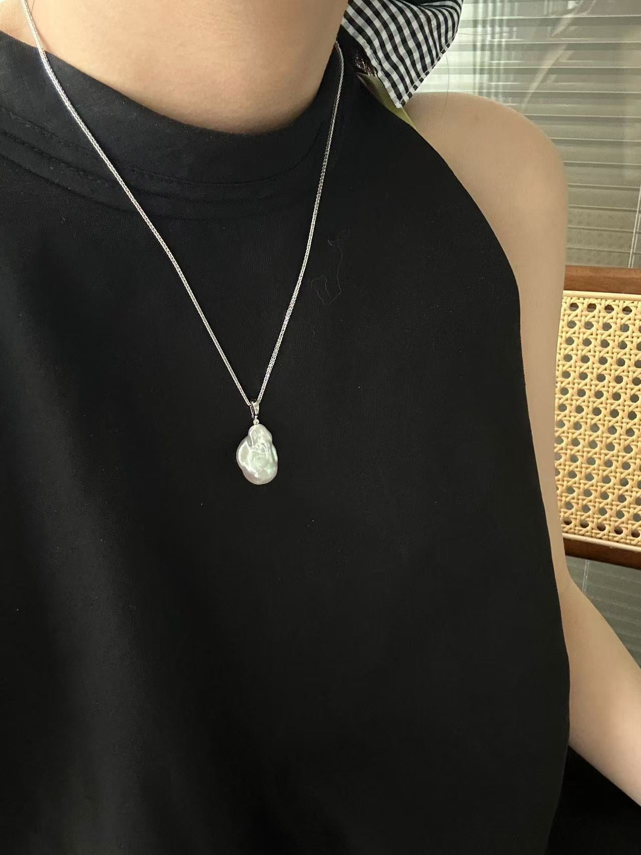 Diamond Ring Baroque Pearl Necklace
