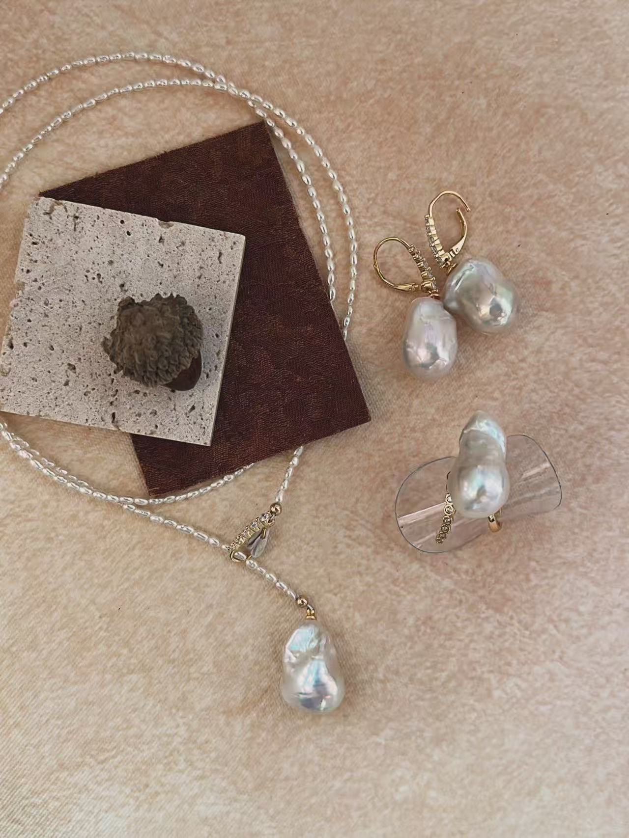 Large Baroque Pearl Adjustable Necklace