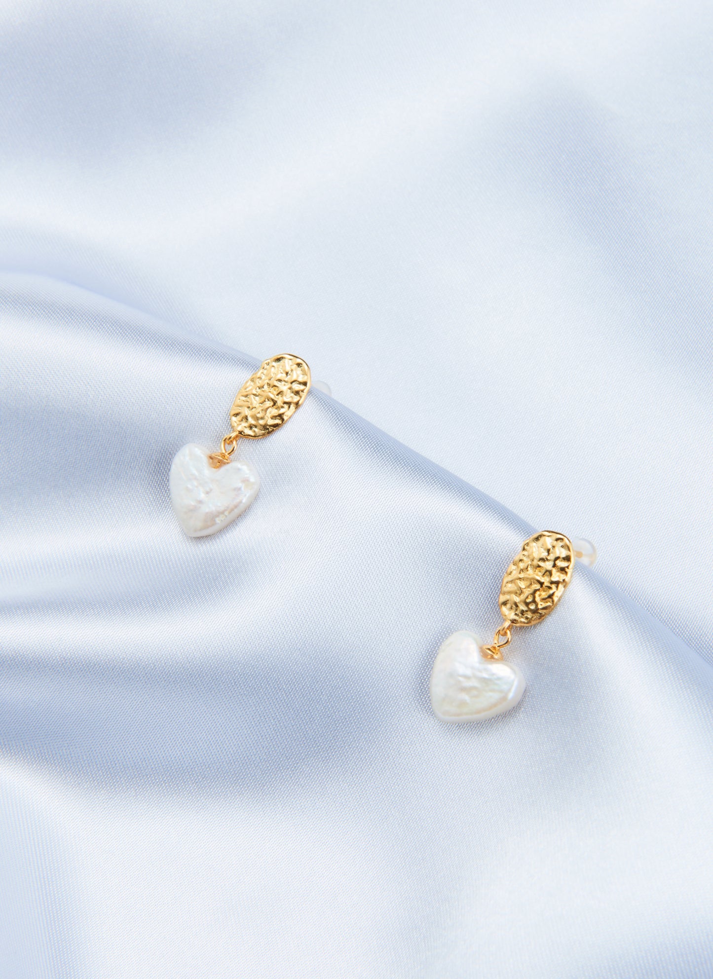 Vintage Heart Pearl Earrings