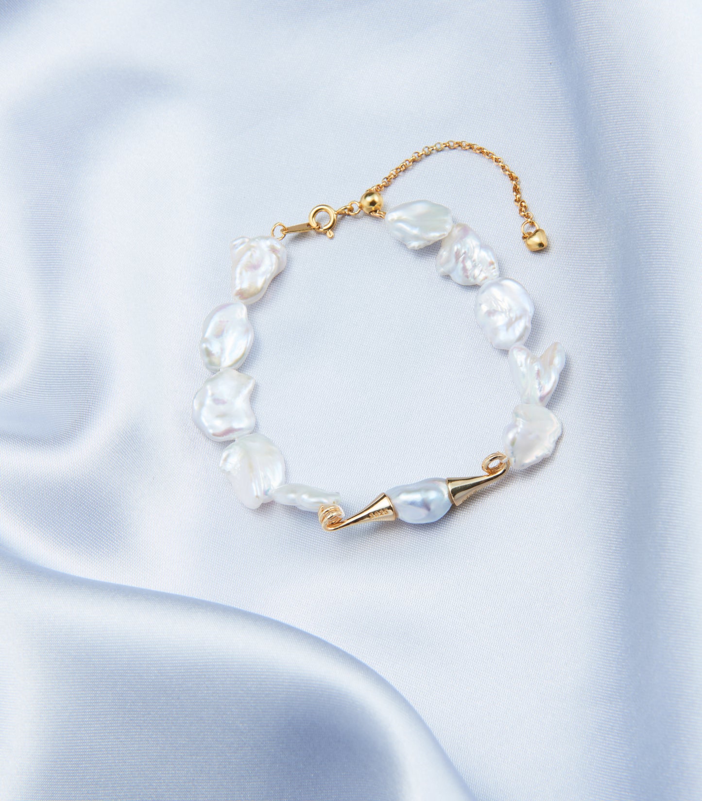 Whisker Pearl Bracelet