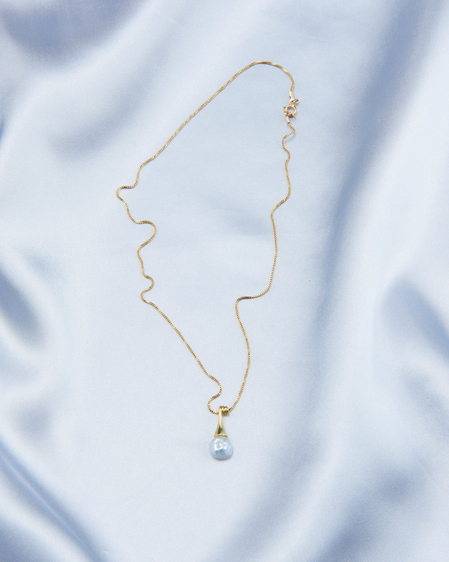 Muse Pearl Necklace