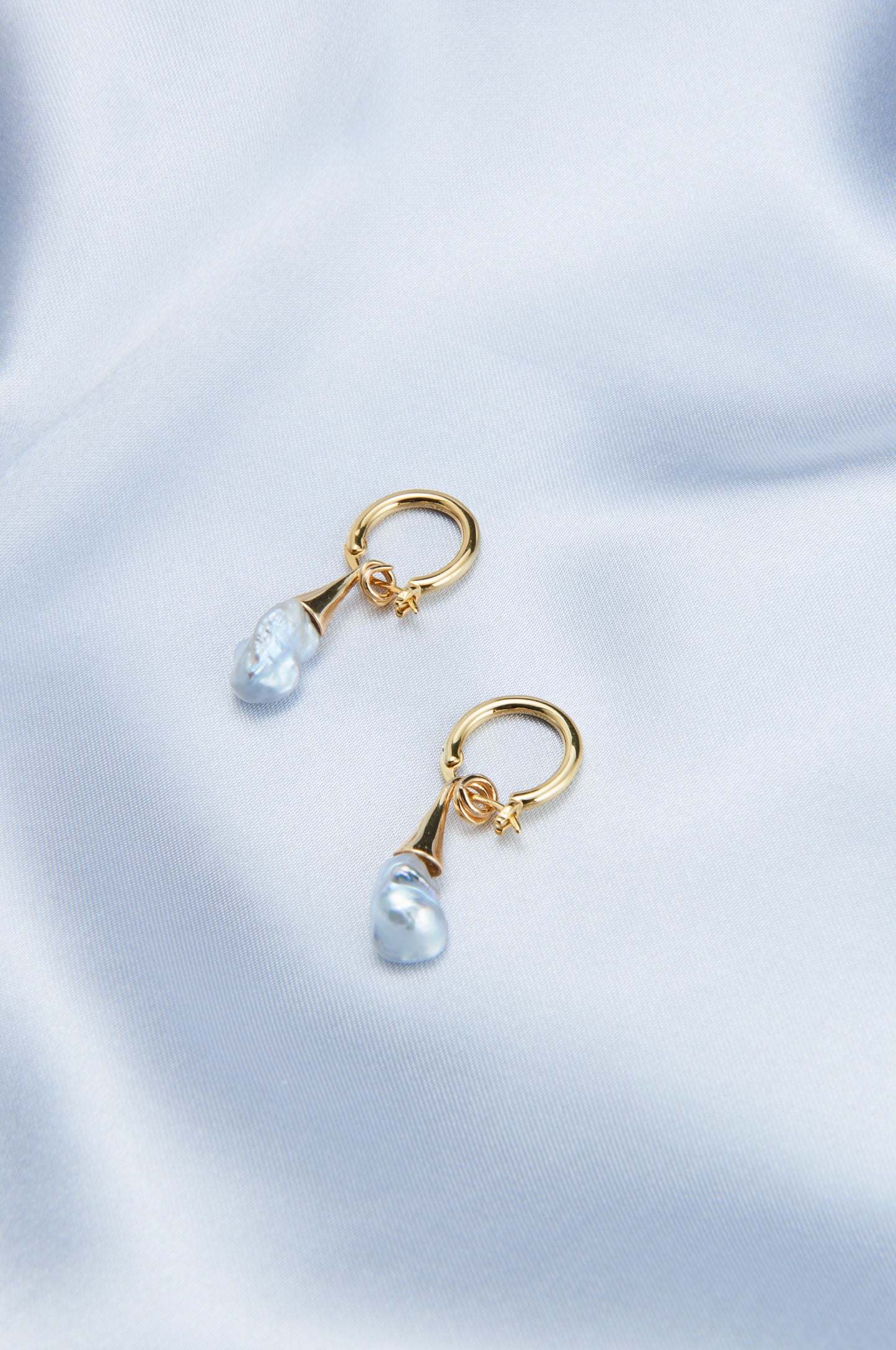 Whisker Baroque Pearl Earring