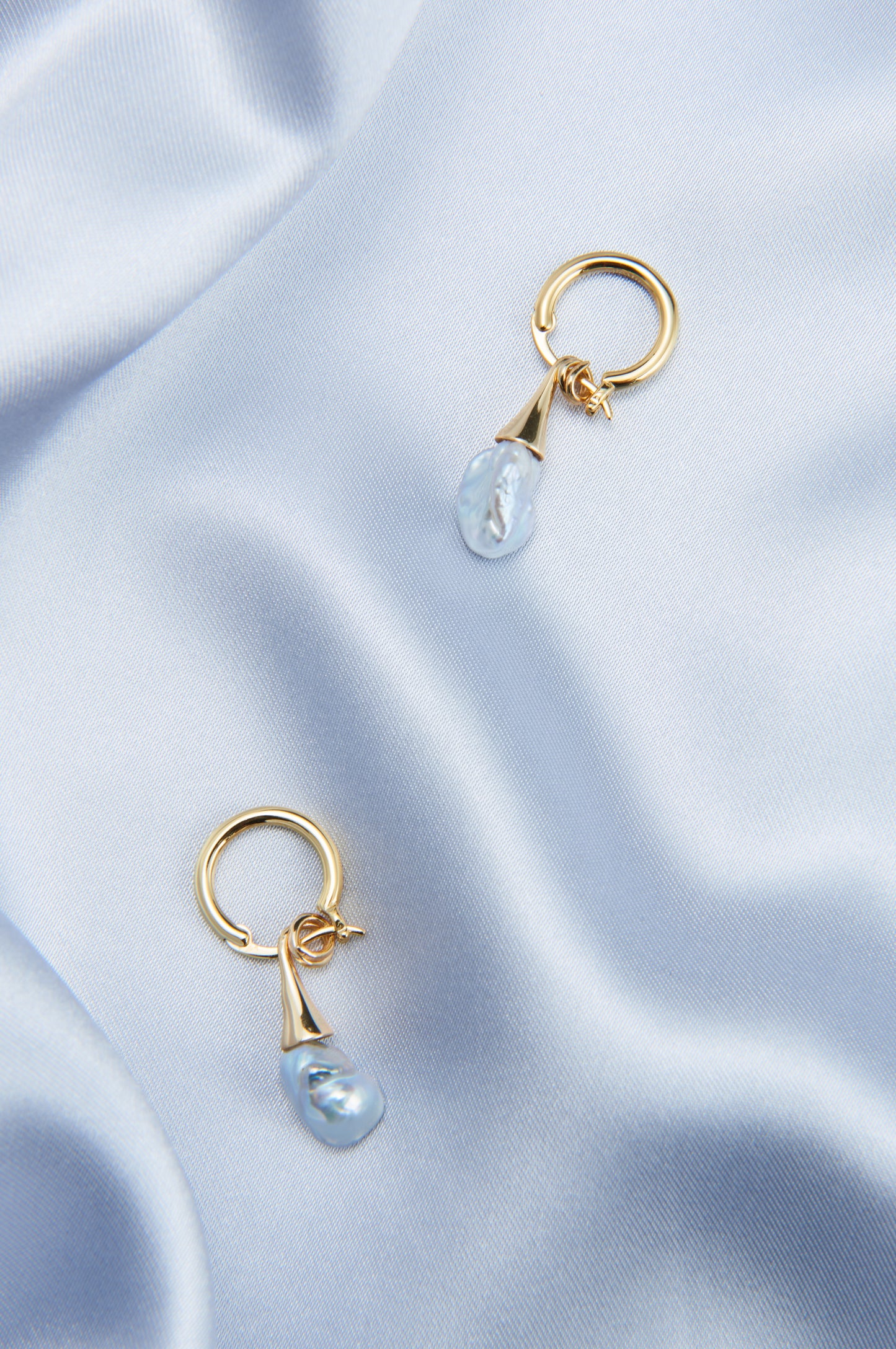 Whisker Baroque Pearl Earring