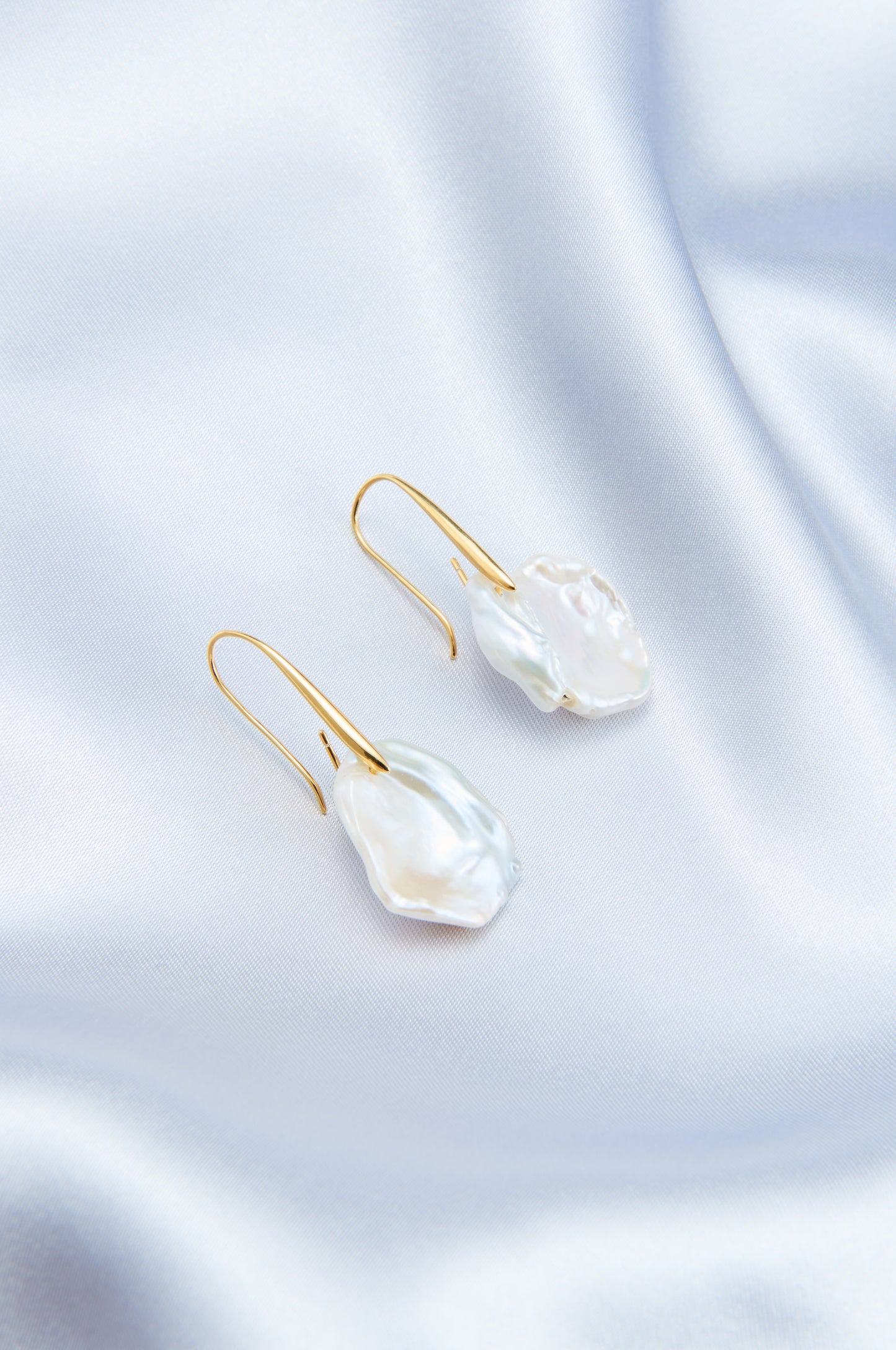 Long Petal Baroque Pearl Earring