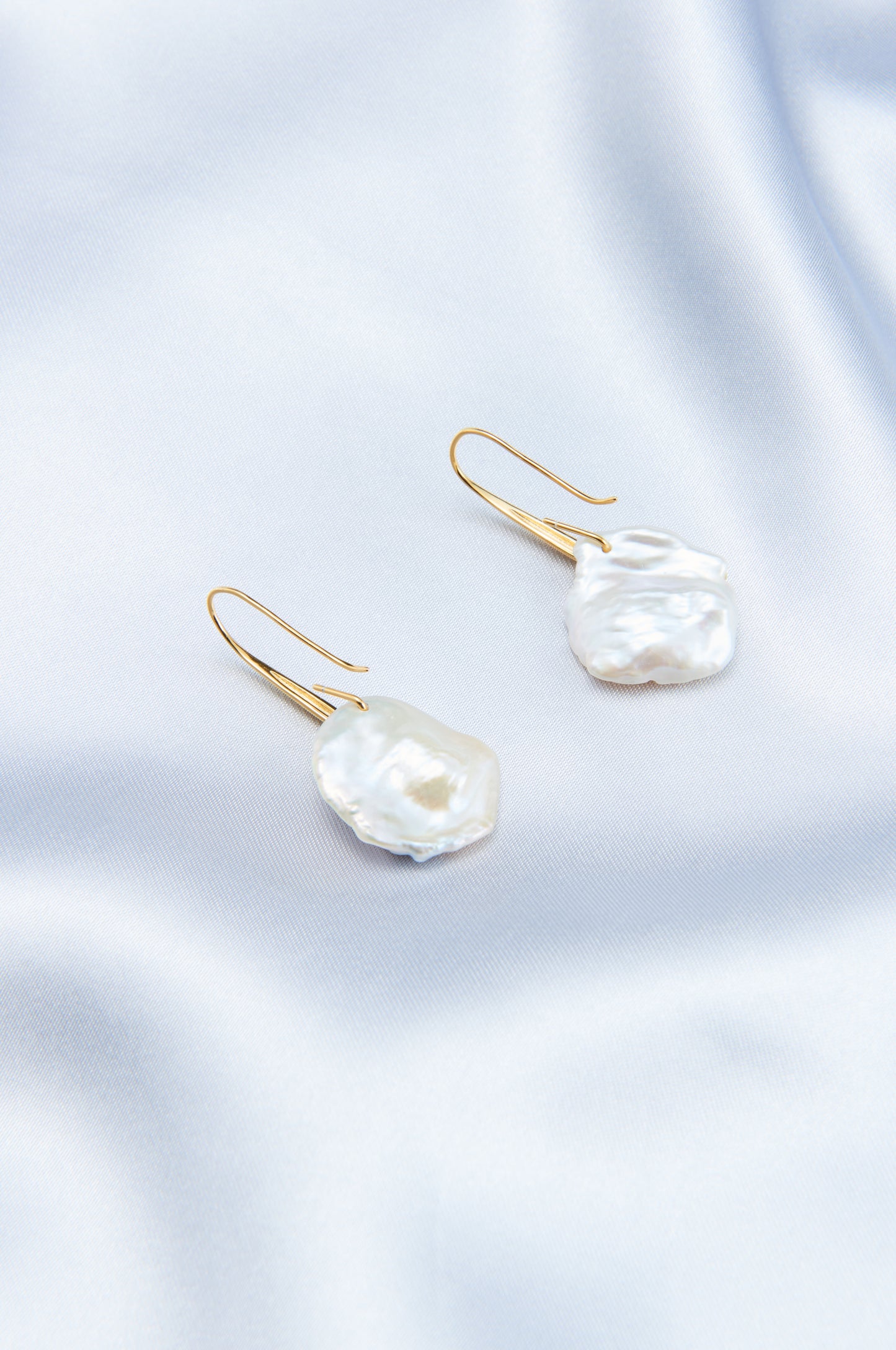 Long Petal Baroque Pearl Earring