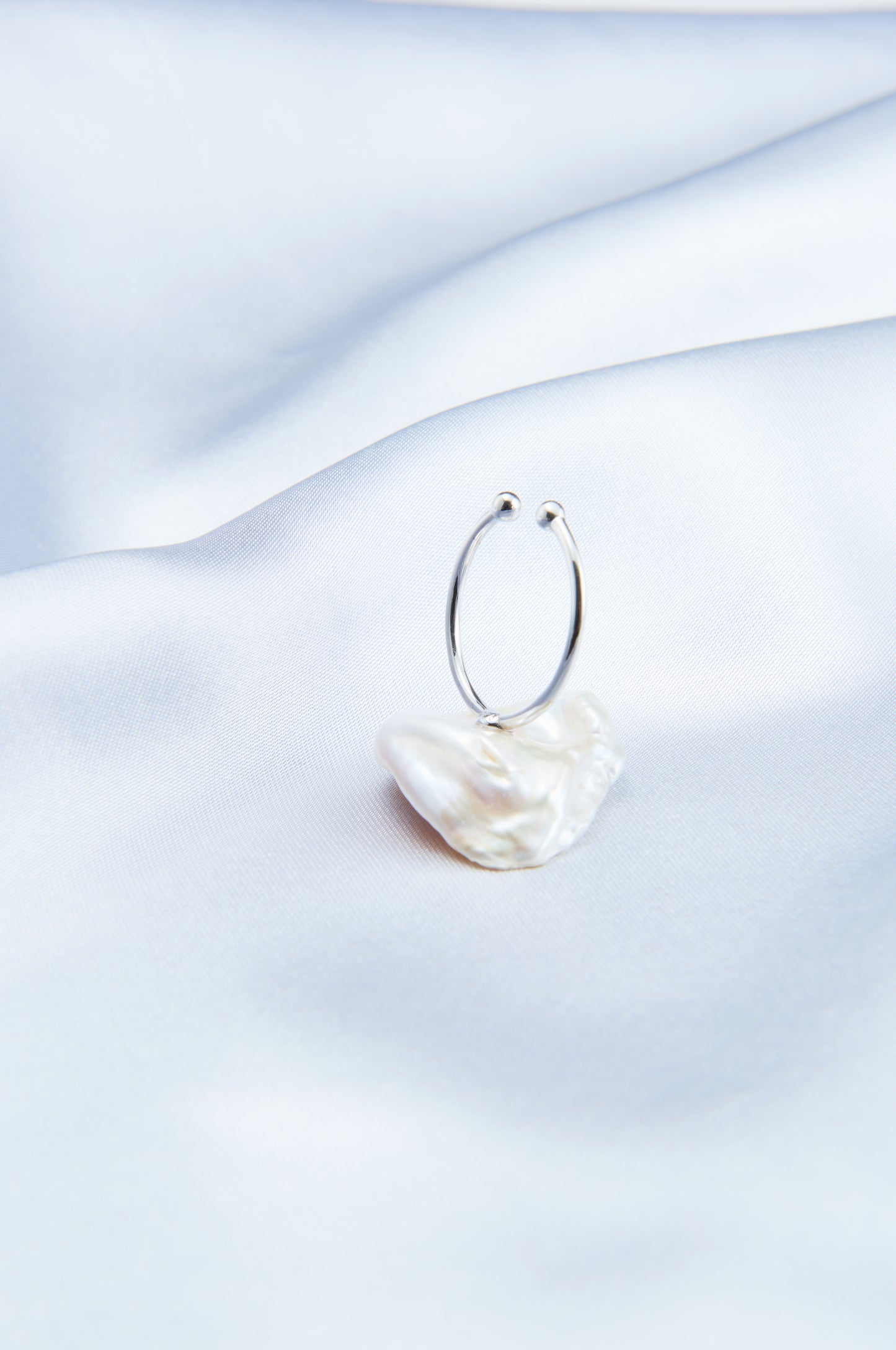 Petal Baroque Pearl Ring