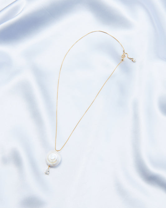 Roman Holiday Pendant Necklace