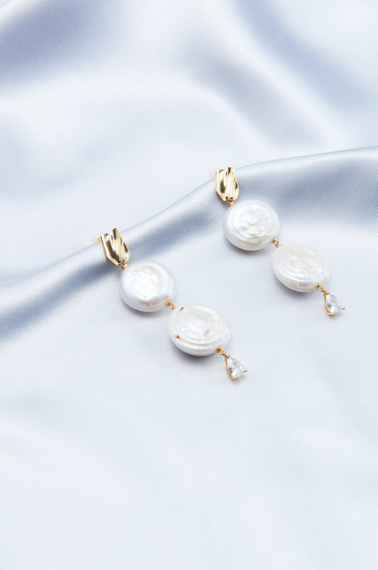 Roman Holiday Pearl Double Earring
