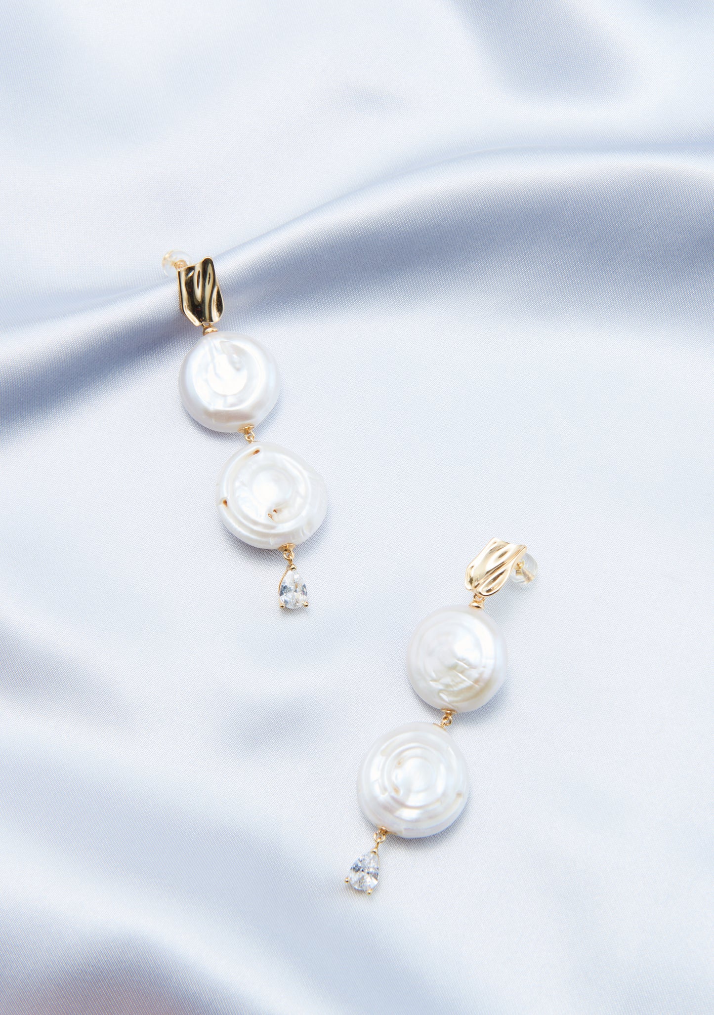 Roman Holiday Pearl Double Earring