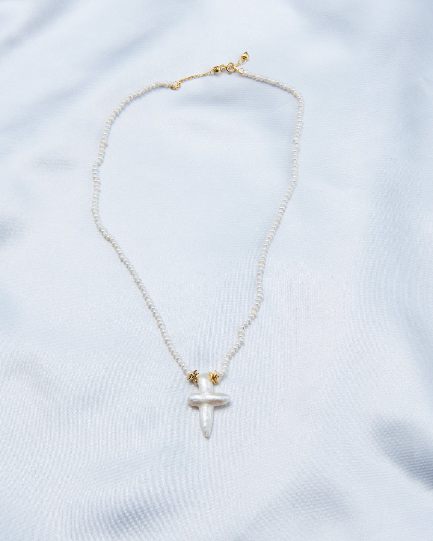 Cross Baroque full Pearl Necklace