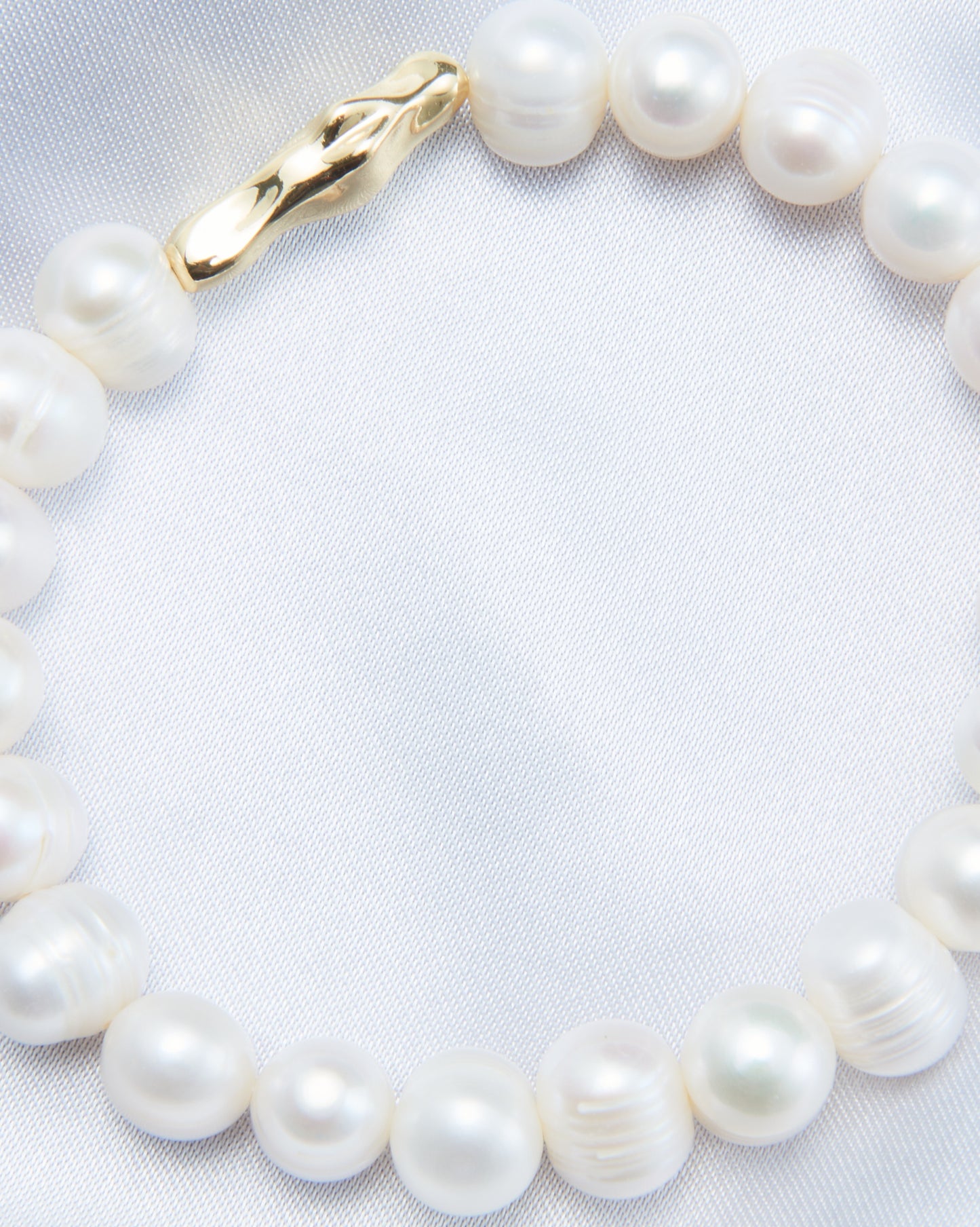 Twist Small Pearl Bracelet