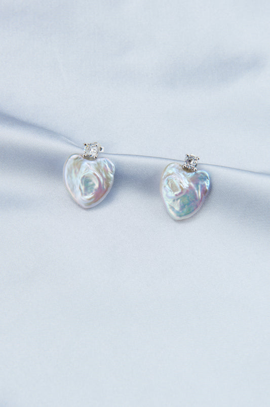 Heart Baroque Pearl Earring