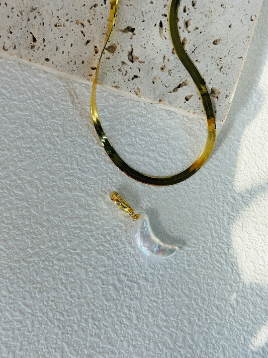 Moon Baroque Pearl Necklace