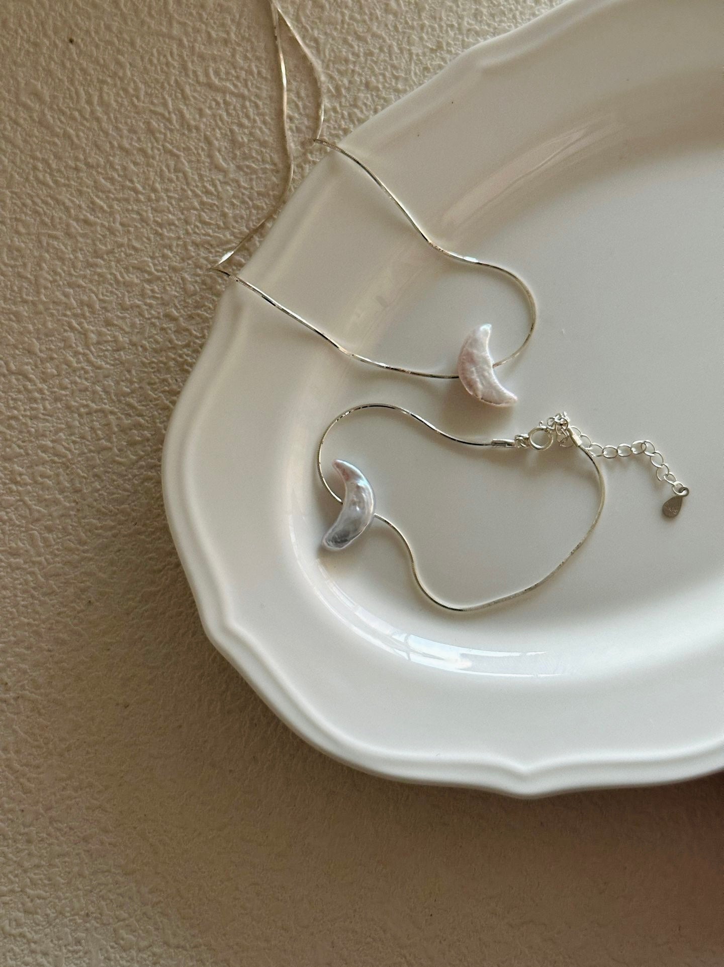 Moon Baroque Pearl Bracelet