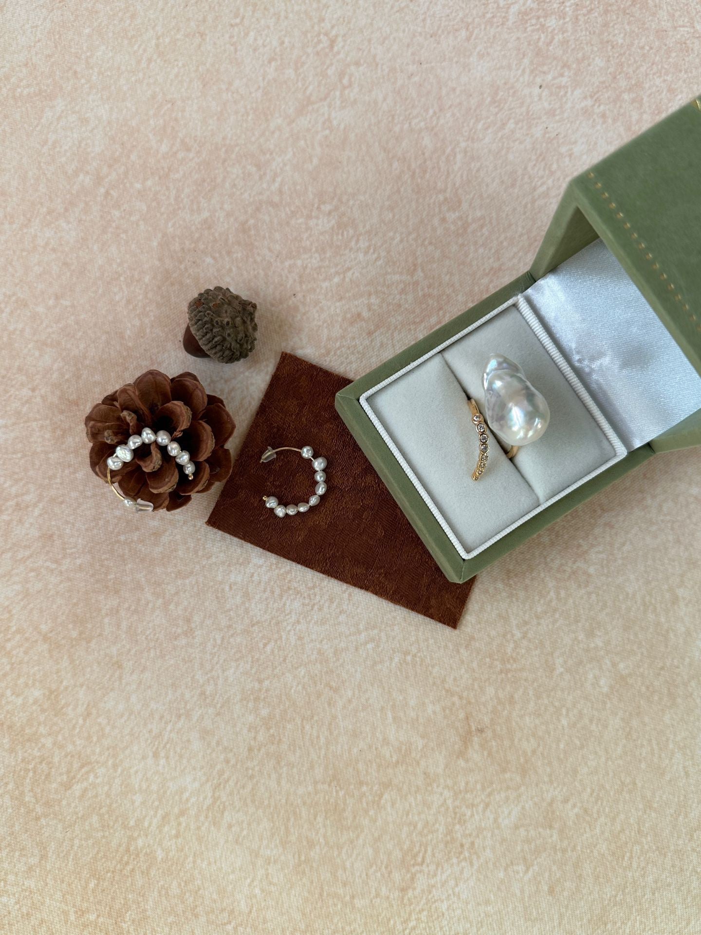 Diamond Line Baroque Pearl Ring